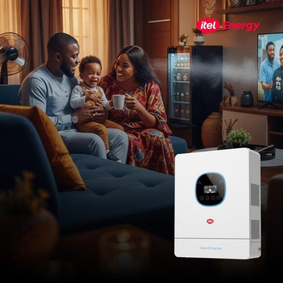 itel 4kw Inverter Hybrid 24V IP54 1Phase IPV-4K24UPRO - Image 3